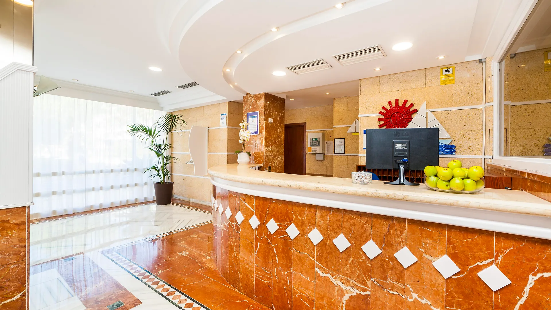 Hotel Globales Condes De Alcudia Port de Alcudia